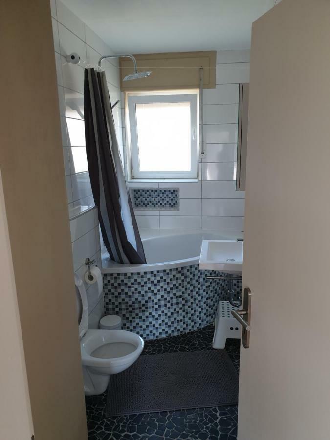 Ferienwohnung Schaefer- Arnold Rudesheim am Rhein Bagian luar foto